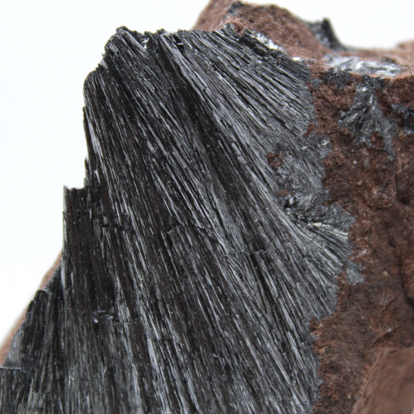 Pyrolusitkristallprydnad, natursten