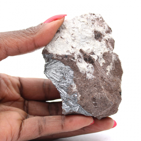 Pyrolusitkristaller på matris, naturlig bergart