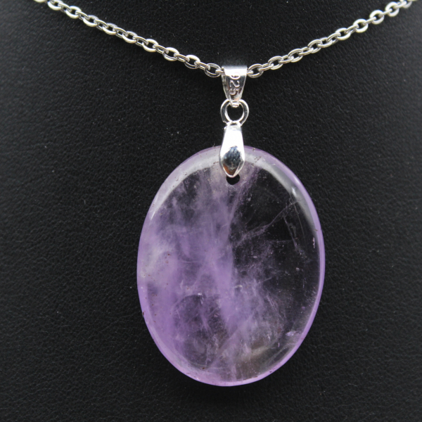 Lila kvartshänge från Madagaskar - Mineral Elegance