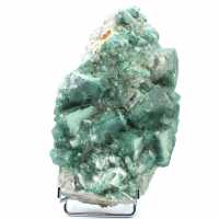 Rå naturliga gröna fluoritkristaller