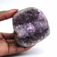 Brasiliansk ametistgeod: Dekoration och mineralogi