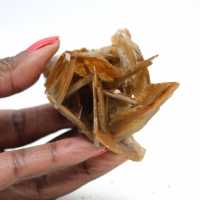 Liten baryt från Marocko – dekorativa kristaller