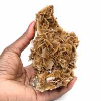 Marockanskt barytmynt med bruna kristaller