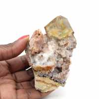 Rå marockansk fluoritsten: Naturliga gröna kristaller Rå marockansk fluoritsten: Naturliga gröna kristaller