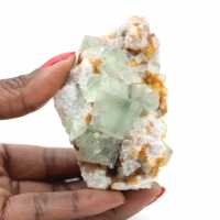 Rå grön fluorit: Liten kristall på sin matris, Marocko Rå grön fluorit: Liten kristall på sin matris, Marocko