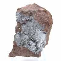 Liten pyrolusit kristalliserad på autentisk matris