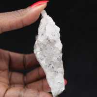 Liten kvarts med goetit, rå naturlig bergart 105g