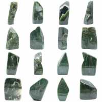 Prydnadspolerad nephrite jade