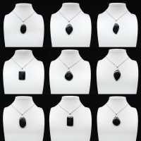 Svart turmalinhänge