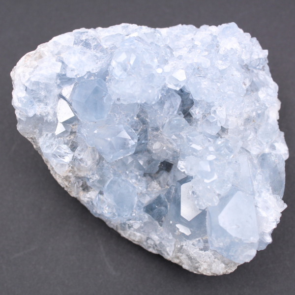 Blå celestitkristaller
