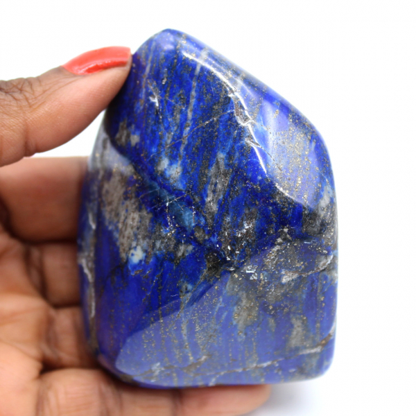 Naturligt block av Lapis-lazuli