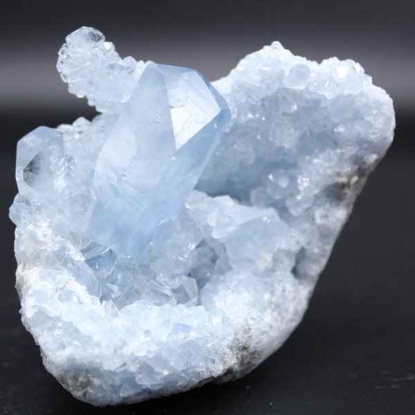 Block av naturliga Celestite -kristaller