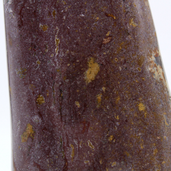 Polykrom jaspis prydnadssten från Madagaskar