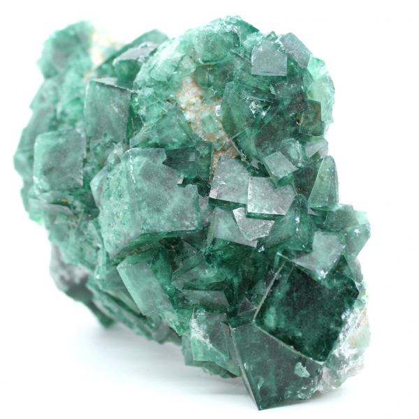 Kubiska kristaller av fluorit på matris 2,5 kilo