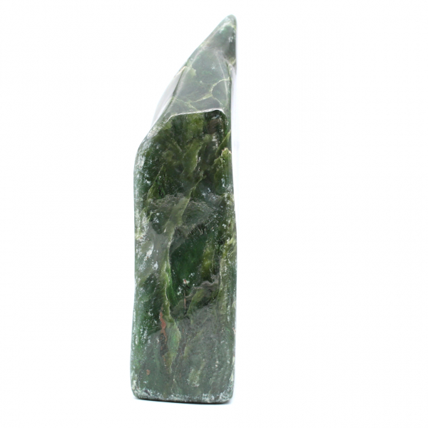 Nephrite jade fri form