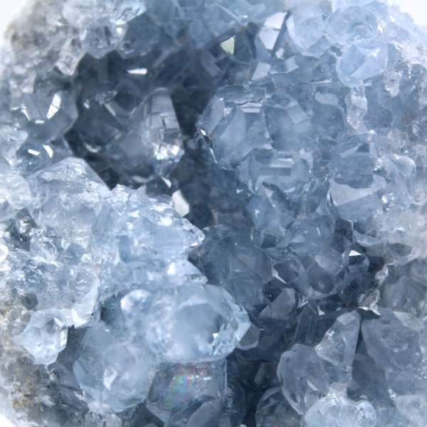 Rå Celestite