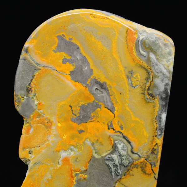 Stor polerad Jaspishumla-ornament