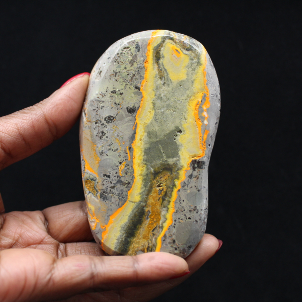 Humla Jaspis Naturlig Polerad Ornament