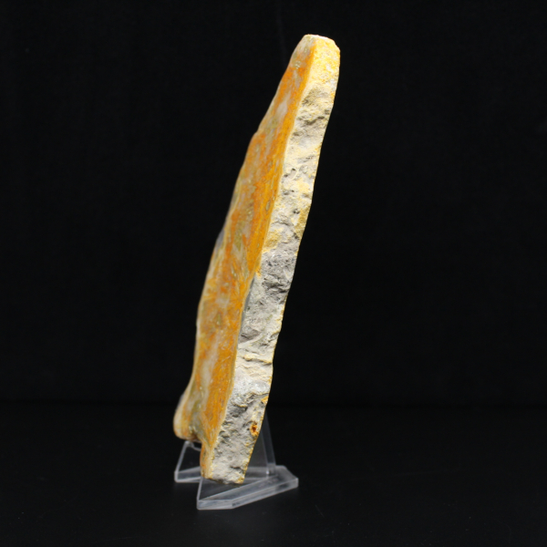 Humla-jaspisplakett från Indonesien