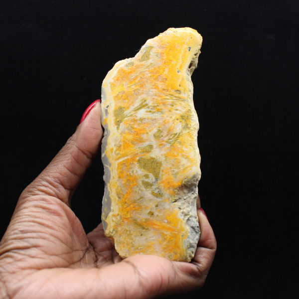 Polerat vulkaniskt humlejaspisprov