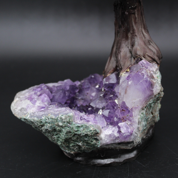 Mineralträd med ametistbas och rosenkvartsblad