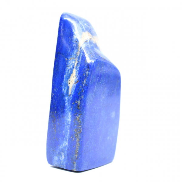 Polerat block av lapis lazuli natursten