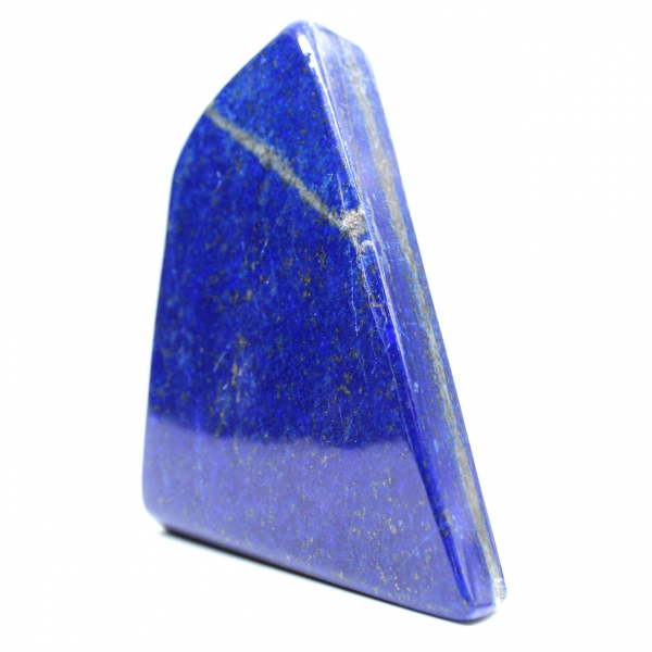 Polerat block av afghansk lapis lazuli