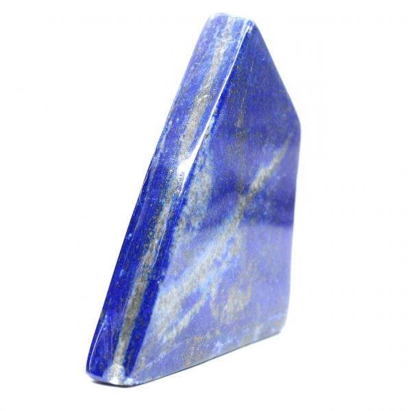 Polerat block av afghansk lapis lazuli