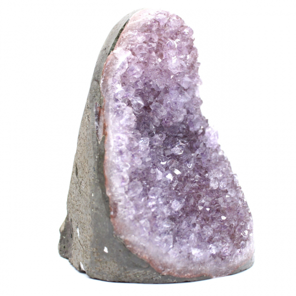 Brasiliansk ametistdruse – ett exempel på geologisk styrka