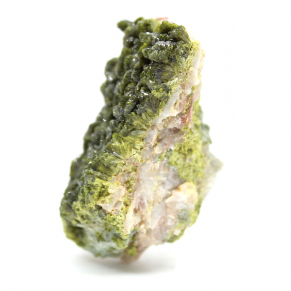 Imilchil grön epidot, en naturlig formation på gångart