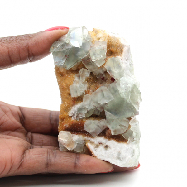 Rå fluorit för dekoration: Gröna kristaller från Marocko