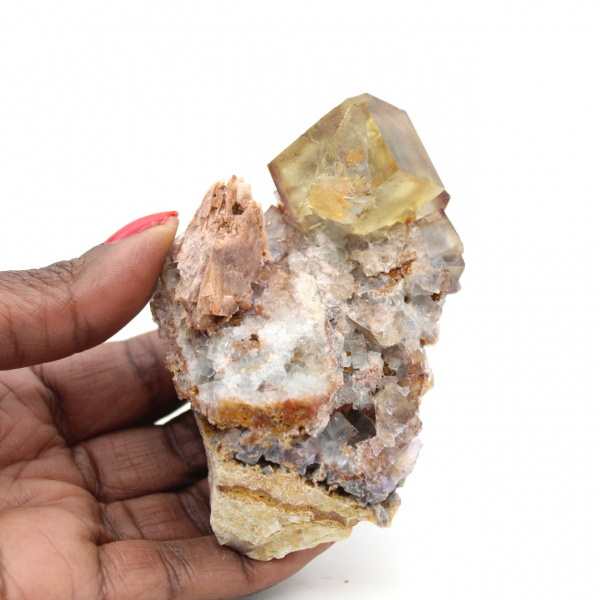 Rå marockansk fluoritsten: Naturliga gröna kristaller