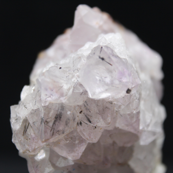 Liten kvarts med goetit, samlarsten från Marocko