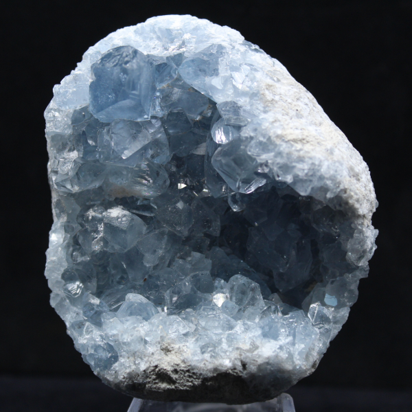 Rå Celestinprov - Kristallisering från Madagaskar