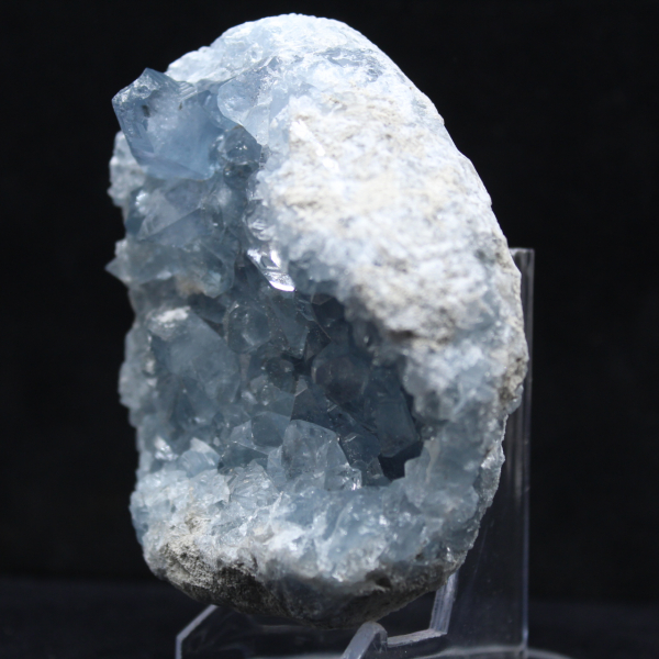 Rå Celestinprov - Kristallisering från Madagaskar