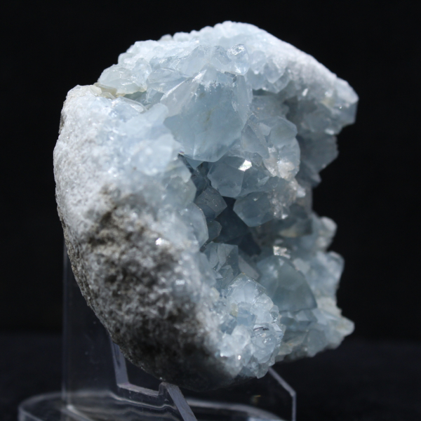 Kluster av Celestinkristaller - Ursprung Madagaskar