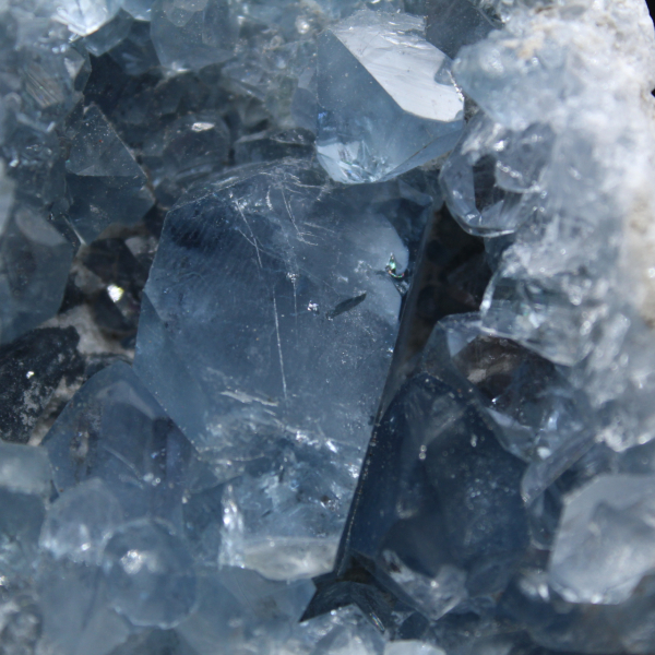 Kristalliserad Celestin - Madagaskar samlarobjekt