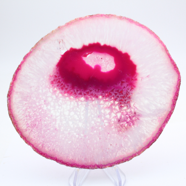 Dekorativ skiva av rosafärgad agat