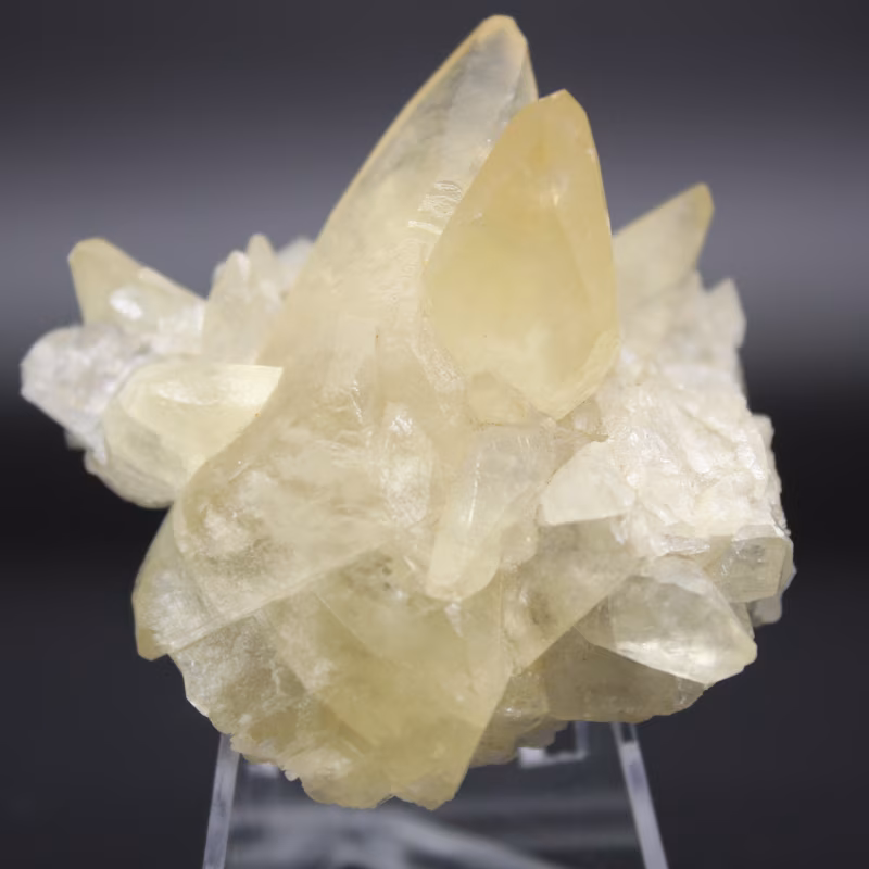 Fluorescerande mineraler: När stenar lyser i mörkret calcite 54