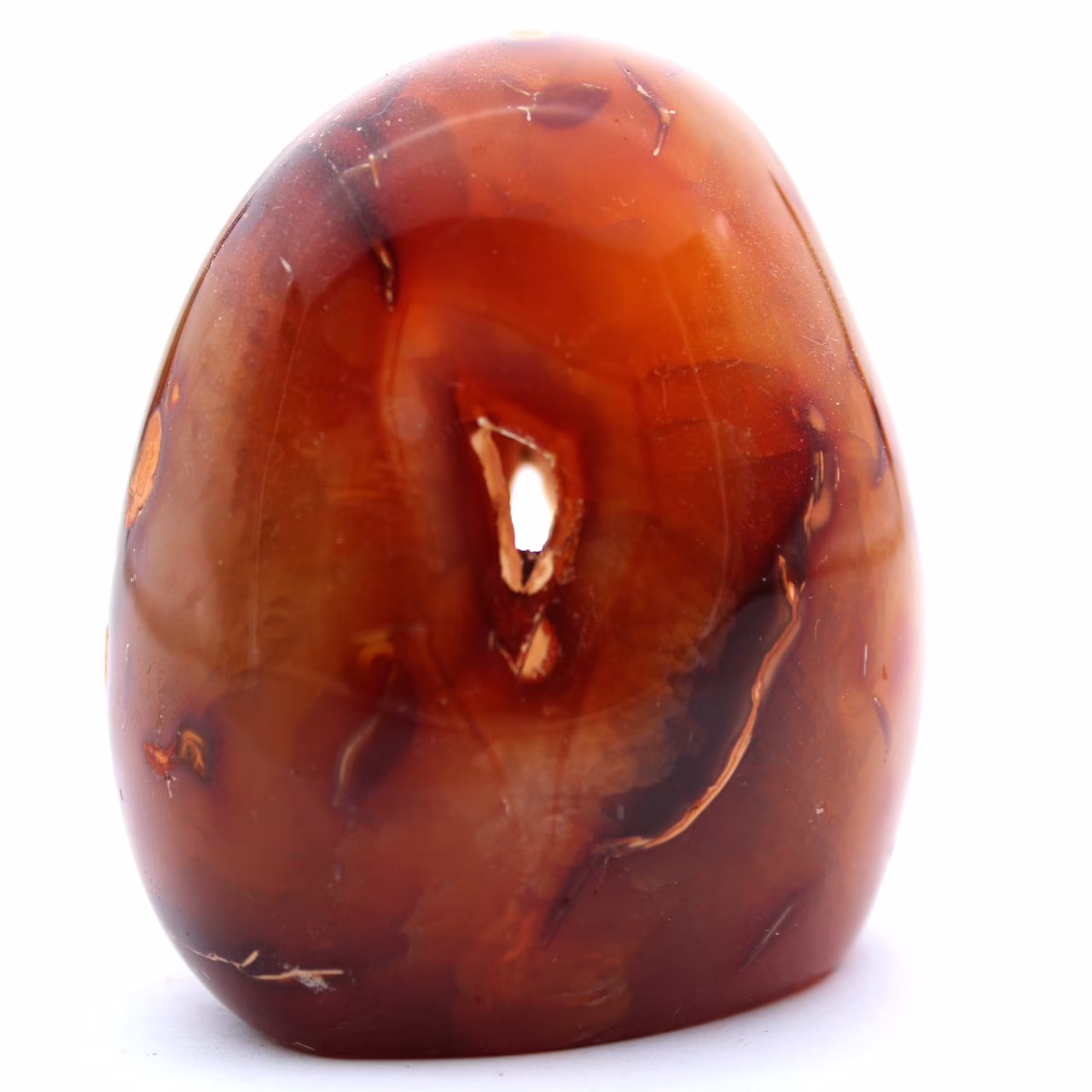 Polerad carnelian sten