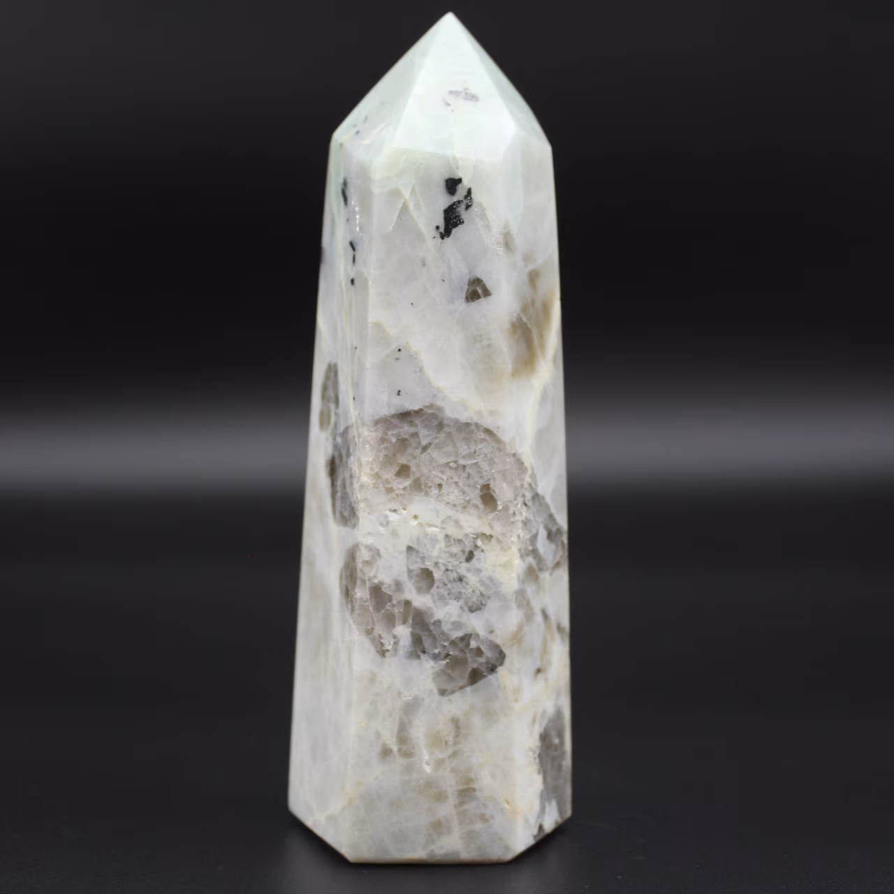 Garnierite prisma