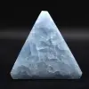 Blå kalcitpyramid - 2