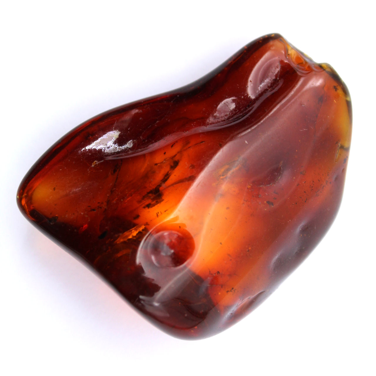 Polerad bärnsten
