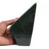 Nephrite jade att posera - 2