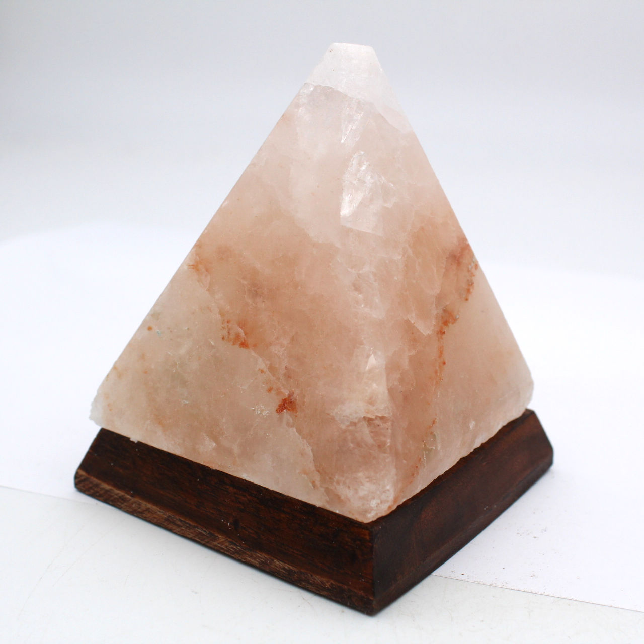 Himalaya rosa saltpyramidlampa