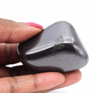 Naturlig shungite rock