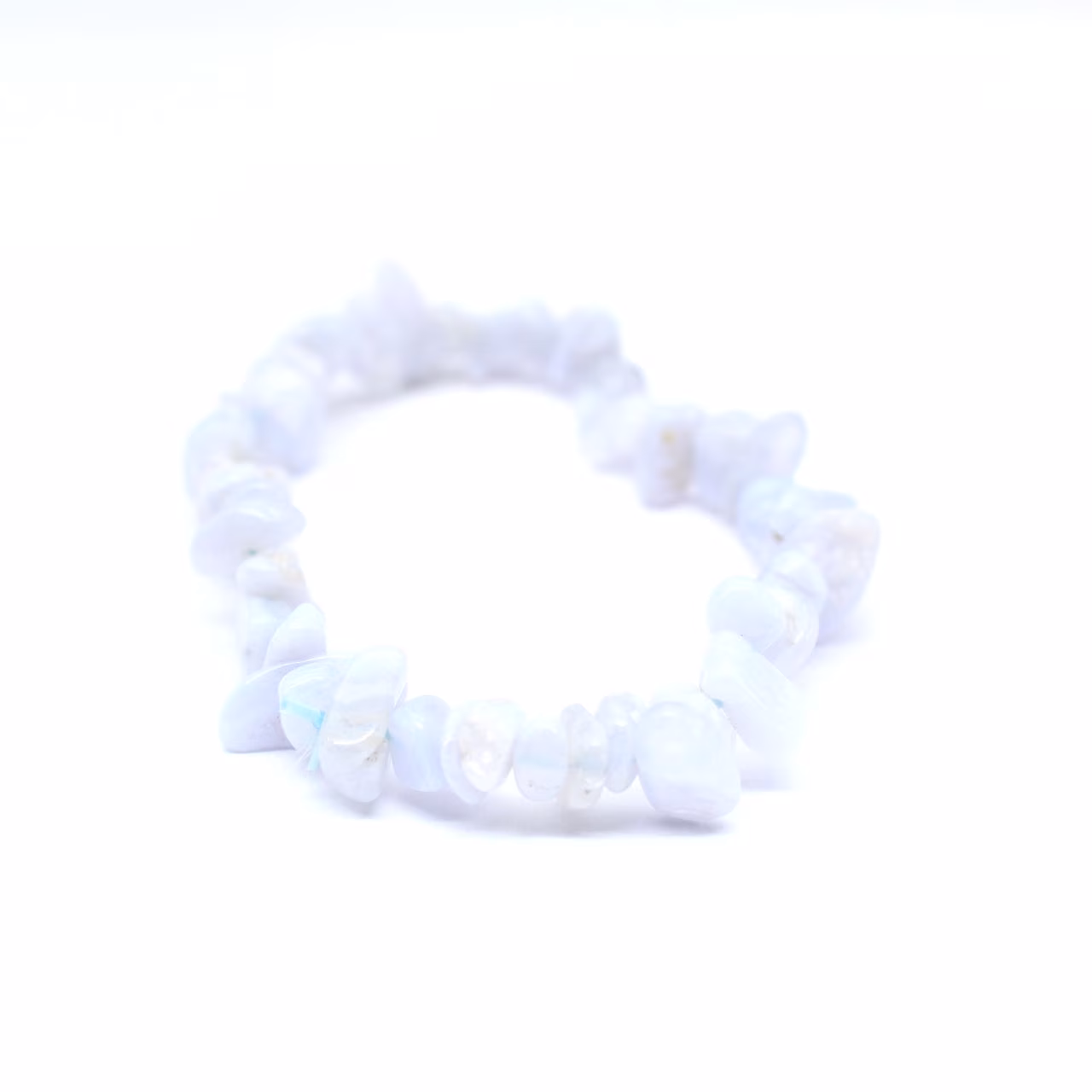Blått kalcedonarmband
