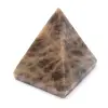 Svart mikroklinpyramid - 3