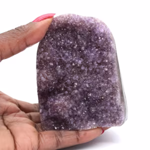 Ametistgeod från Brasilien: En mineralogisk skatt