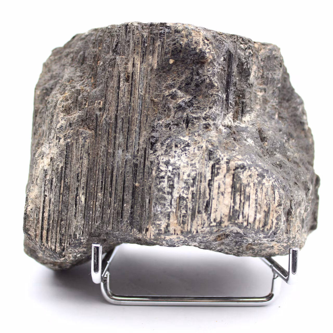 Stor svart turmalin från Madagaskar - Autentisk mineral